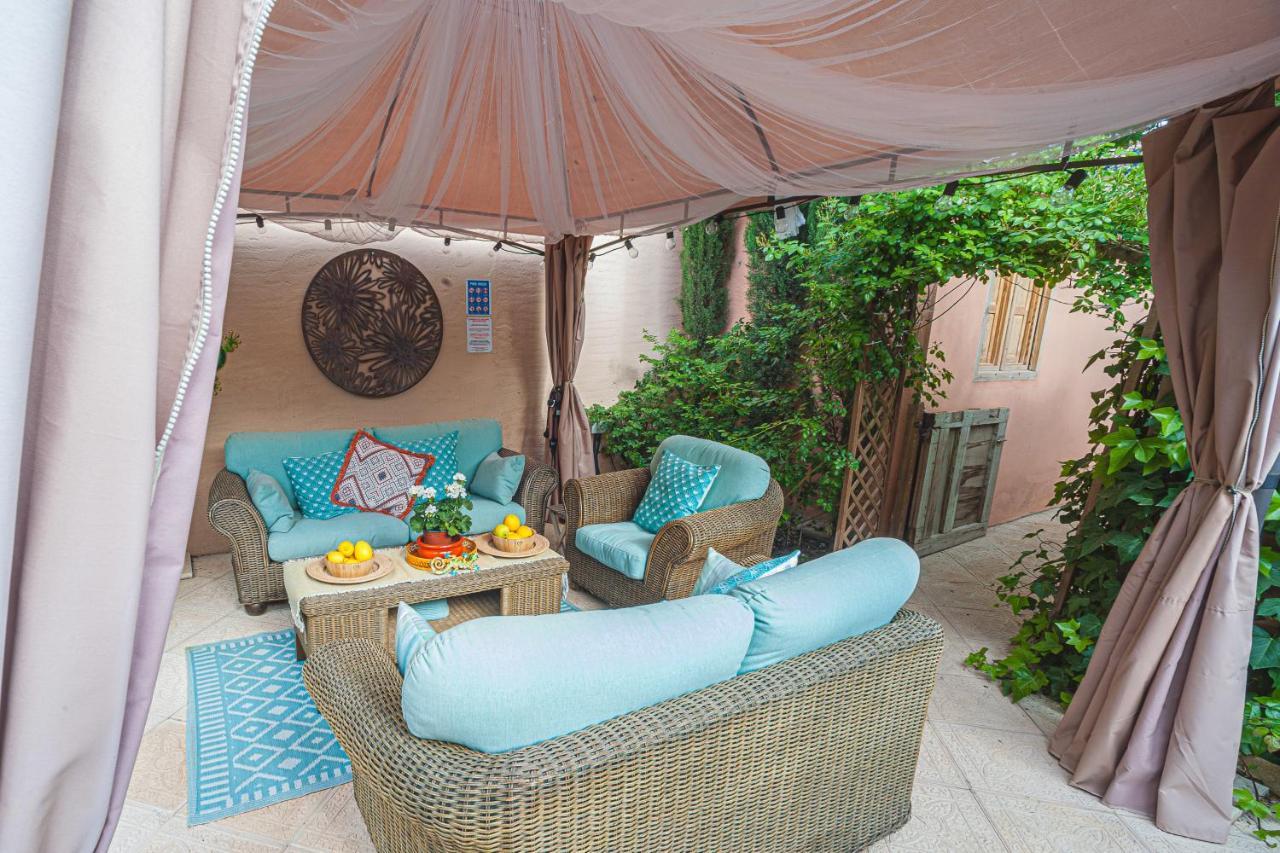 Luxury 2 Bedroom Self Catering Apartment Pinoso Exterior photo
